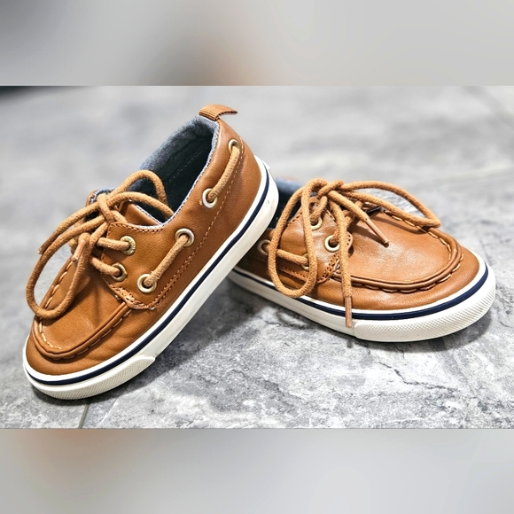 Old Navy Toddler Boat Shoes 7 - Picture 2 of 5